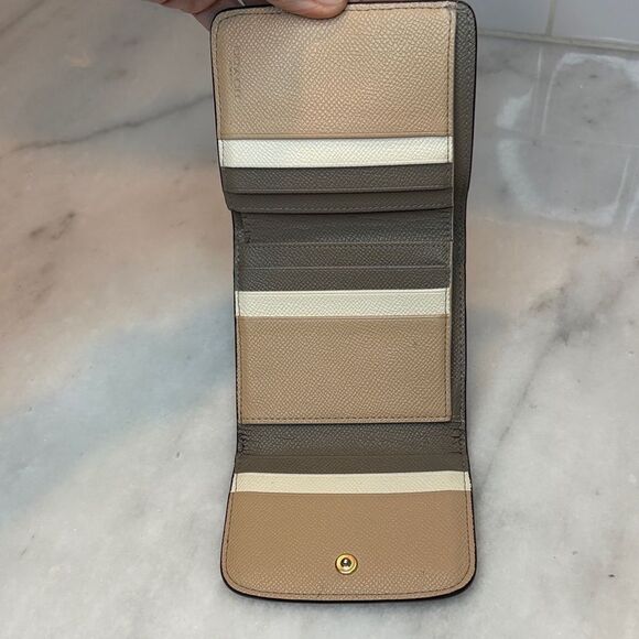 Coach Wallet Leather Cross Grained Gray Compact Bifold Wallet - Picture 13 of 16